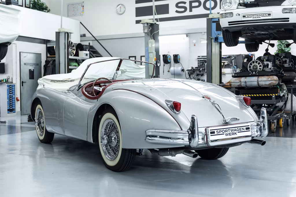 Jaguar XK