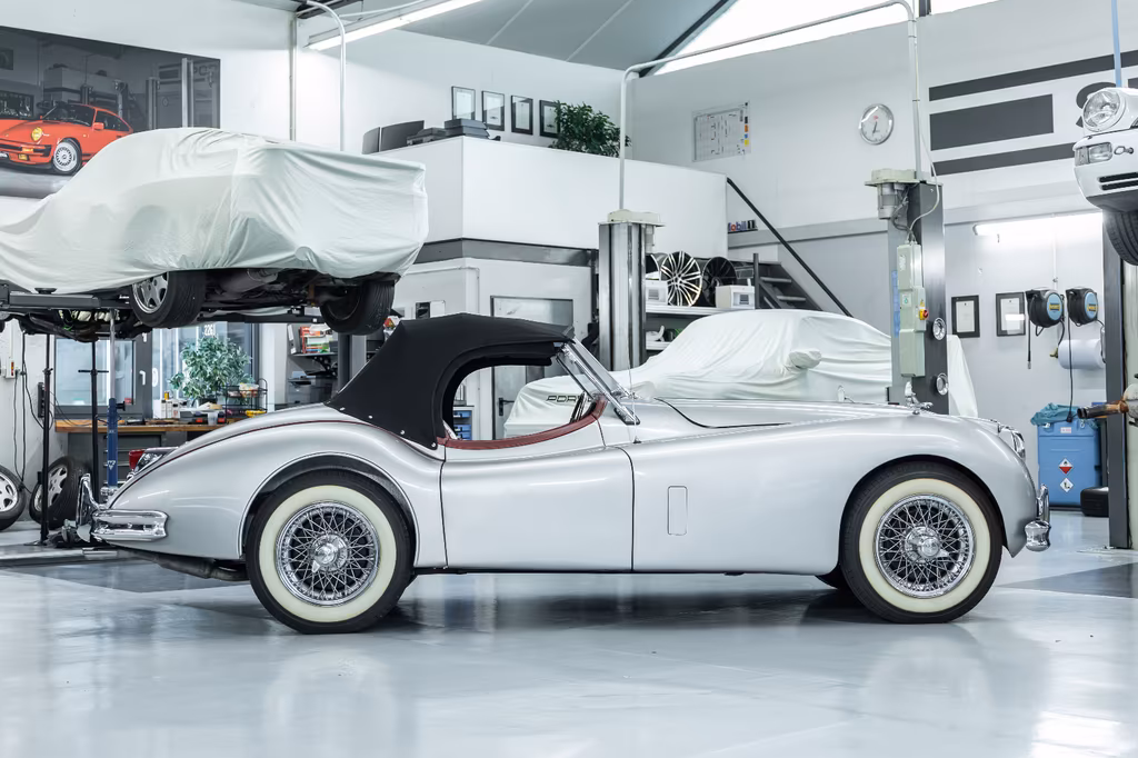 Jaguar XK