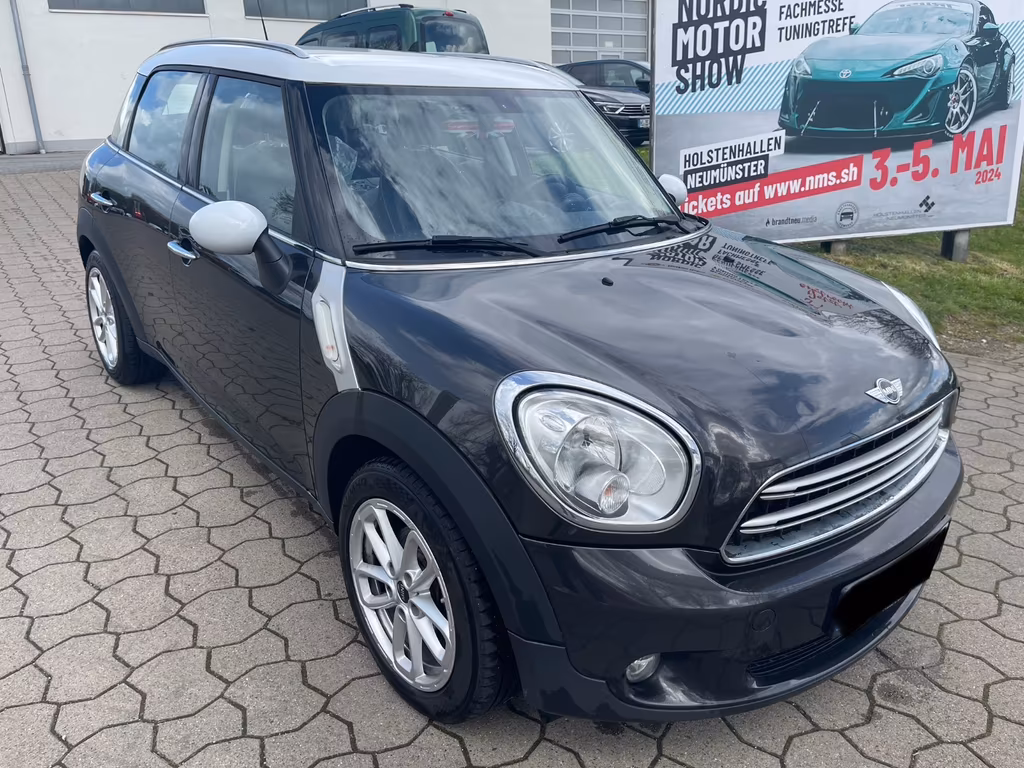 MINI Cooper D Countryman