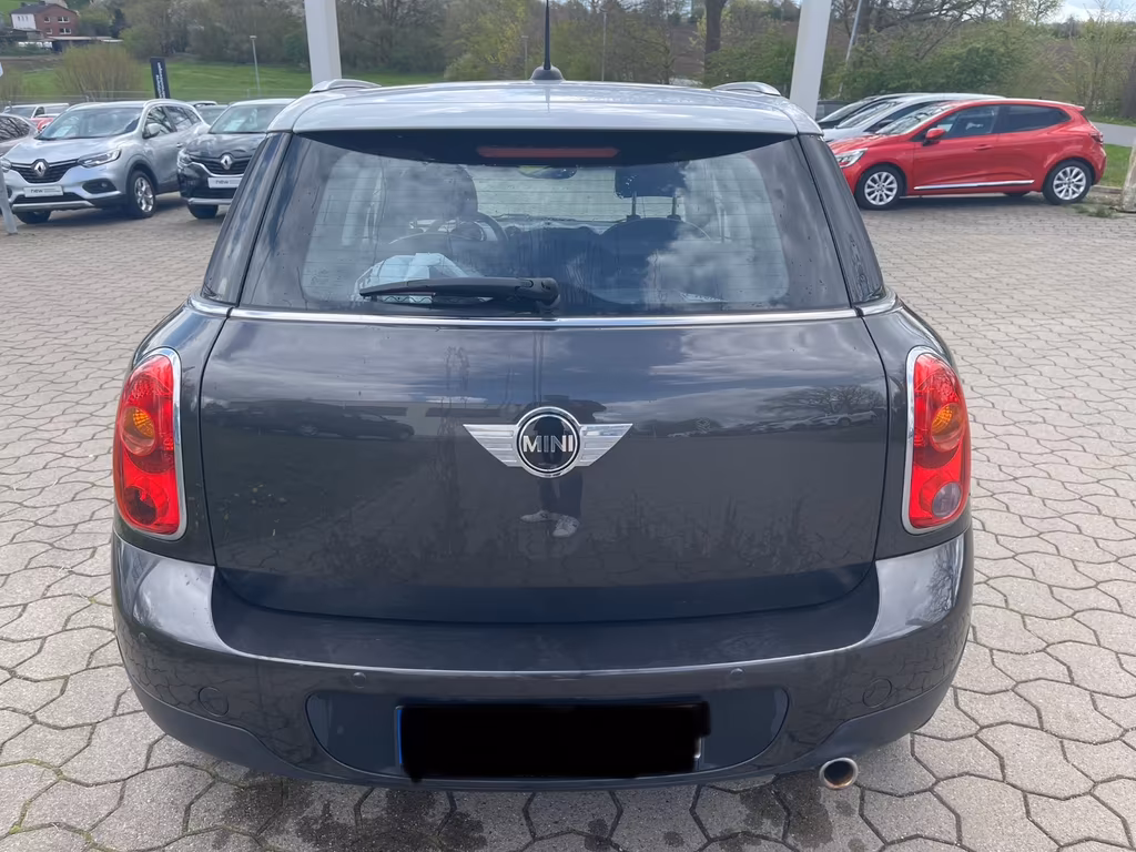 MINI Cooper D Countryman