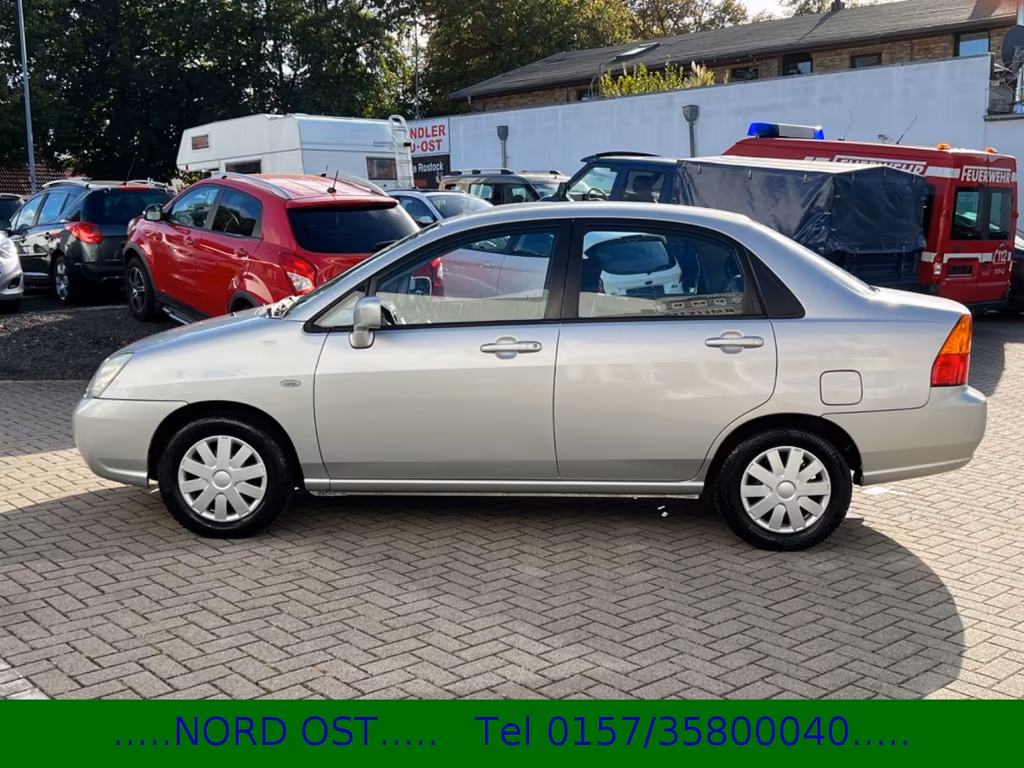 Suzuki Liana