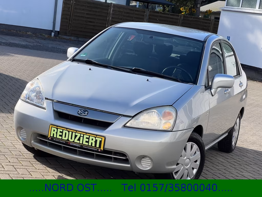 Suzuki Liana
