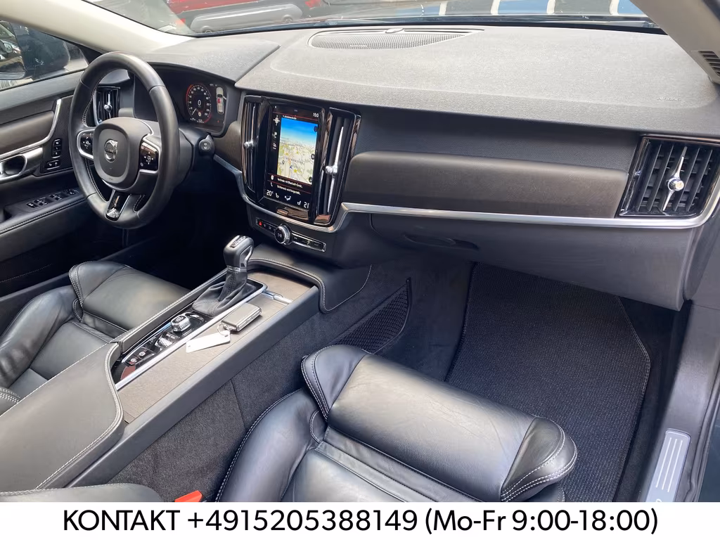 Volvo V90 Cross Country