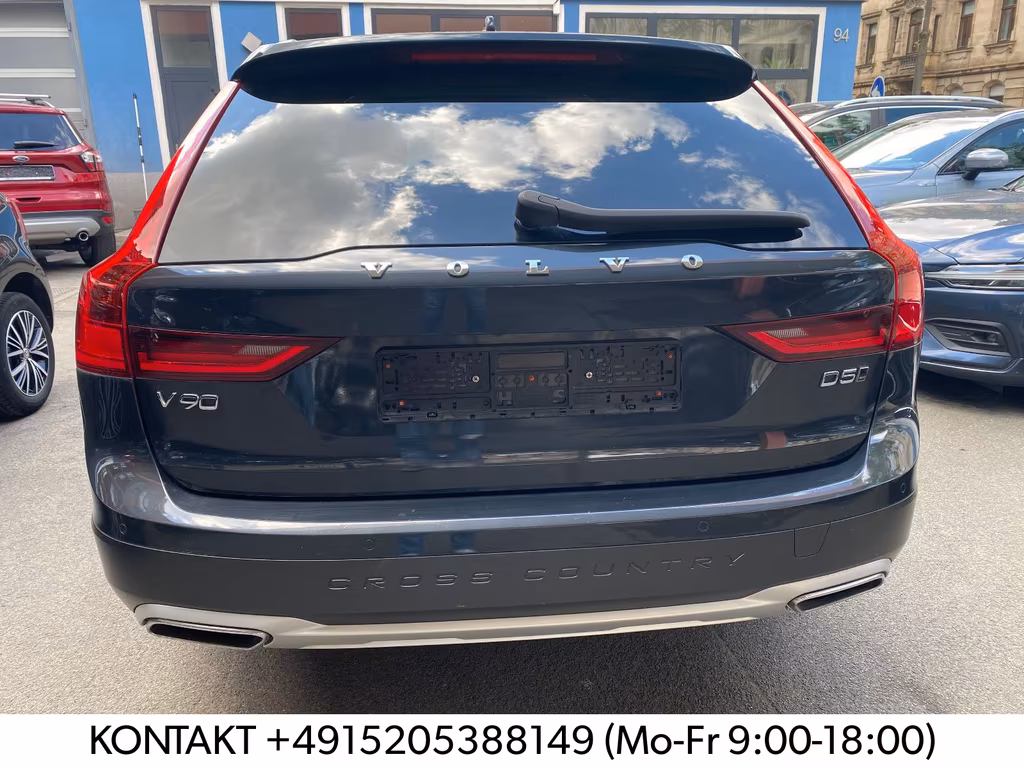 Volvo V90 Cross Country