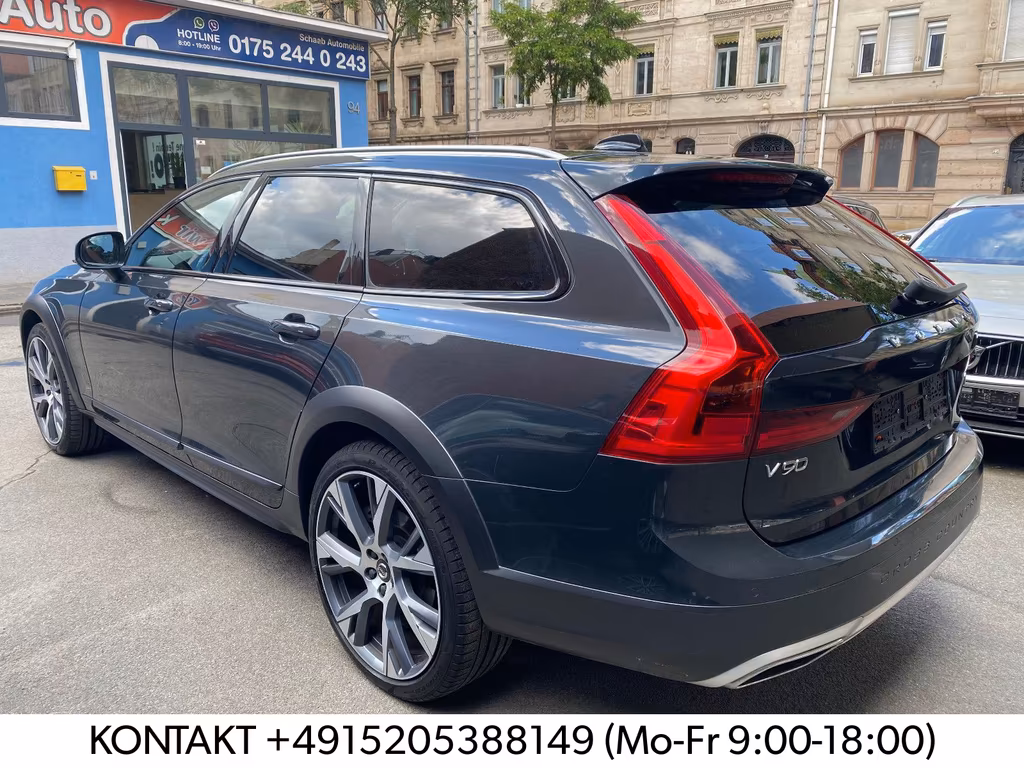 Volvo V90 Cross Country