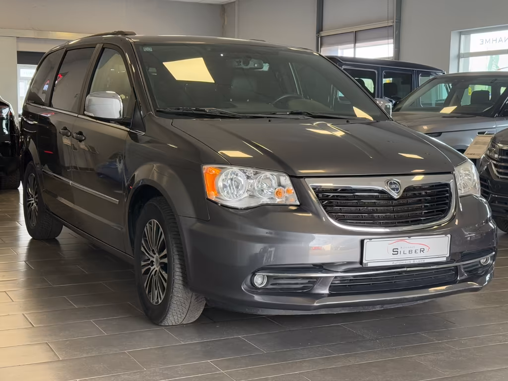 Lancia Voyager