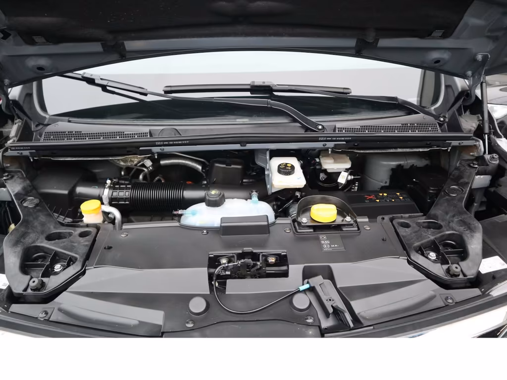 Nissan NV300