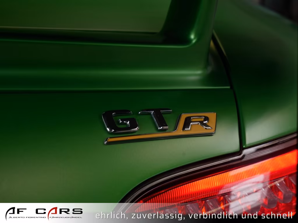 Mercedes-Benz AMG GT R