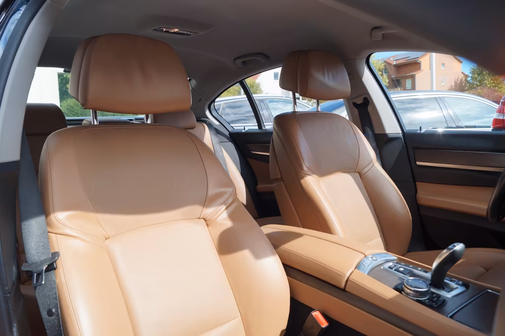 BMW 750
