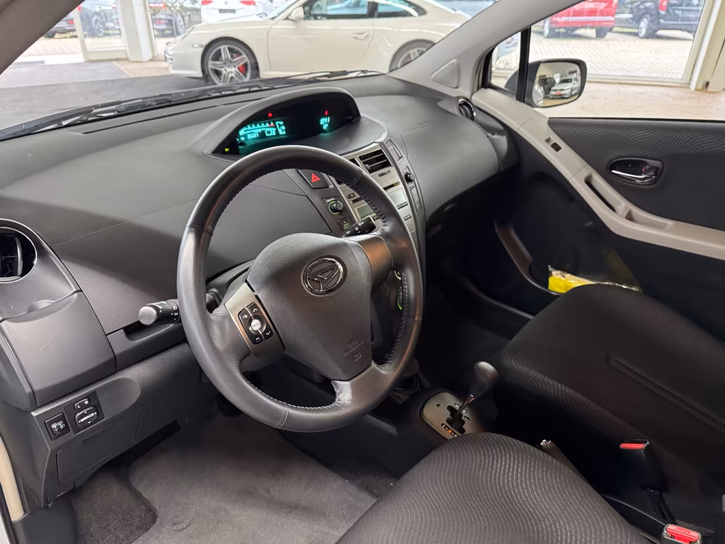 Daihatsu Charade
