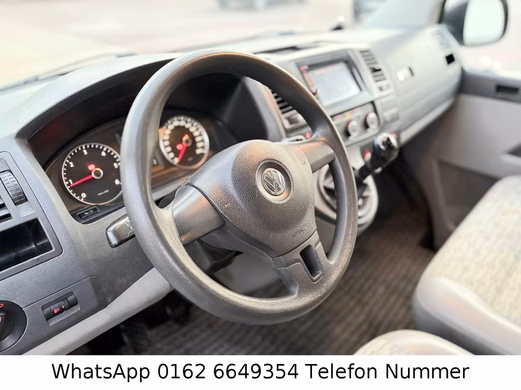 Volkswagen T5 Kombi