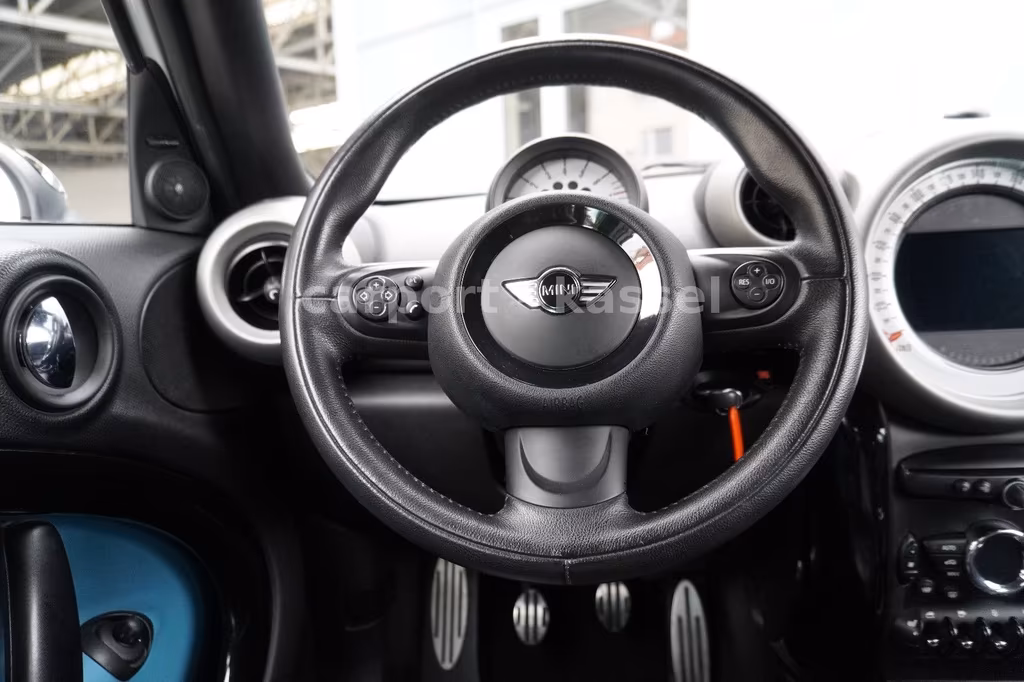 MINI Cooper Countryman