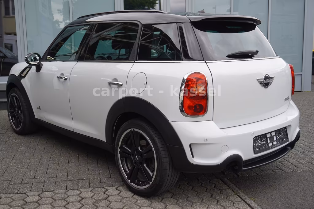 MINI Cooper Countryman