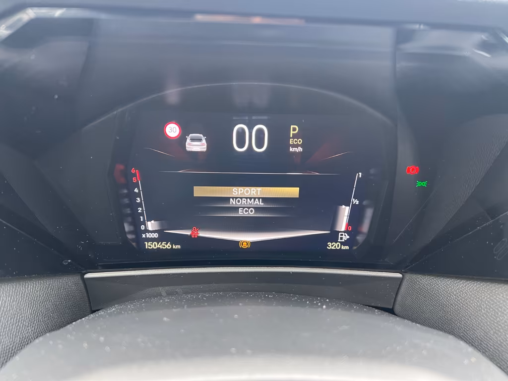 DS Automobiles DS4