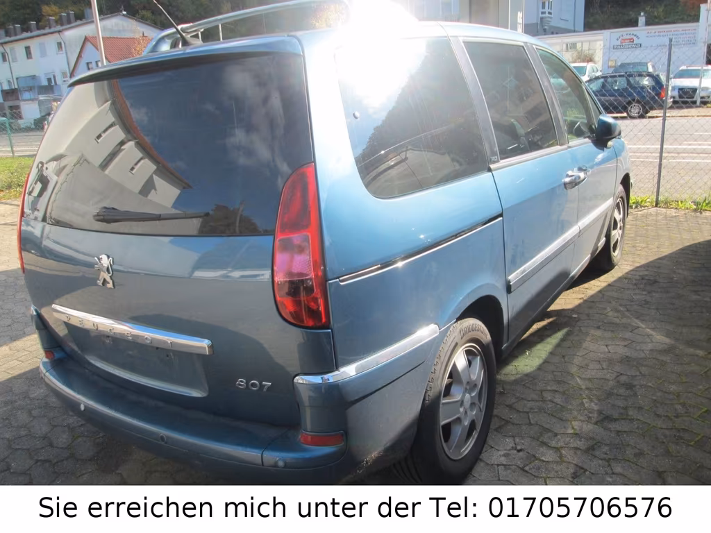 Peugeot 807
