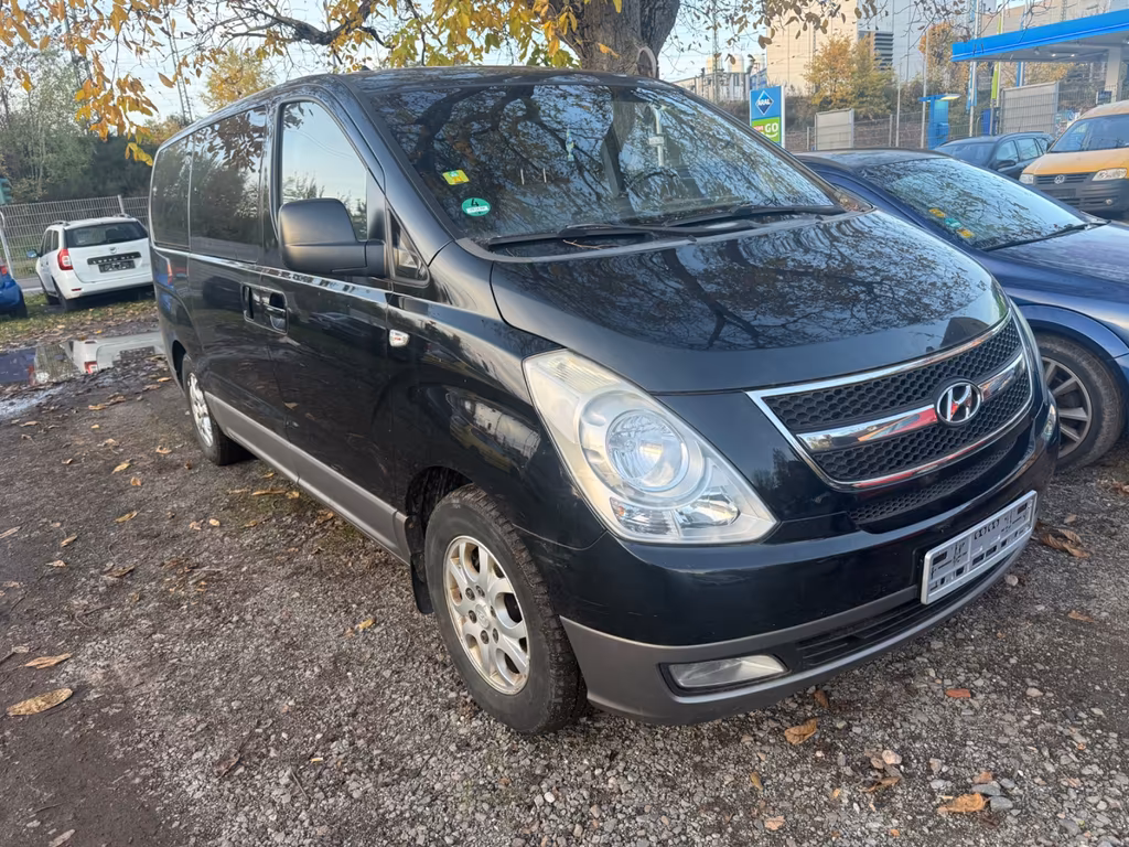 Hyundai H-1