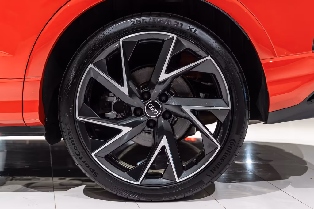 Audi RSQ3