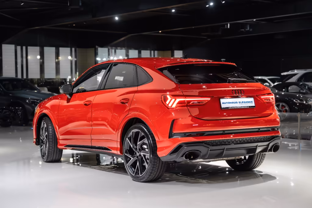 Audi RSQ3