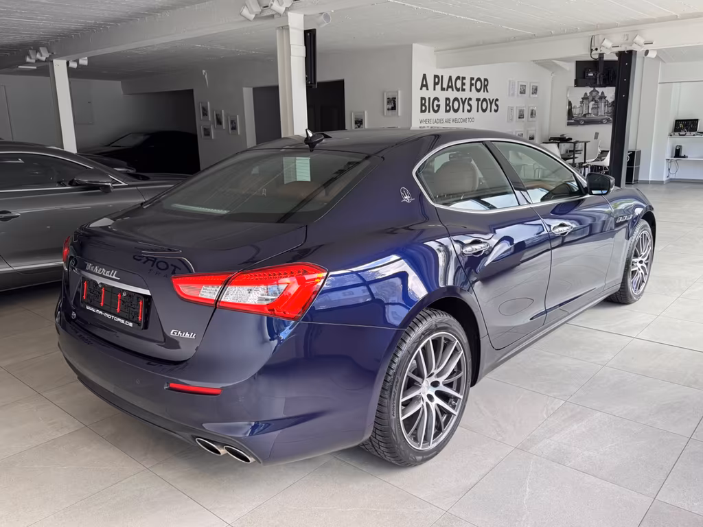 Maserati Ghibli
