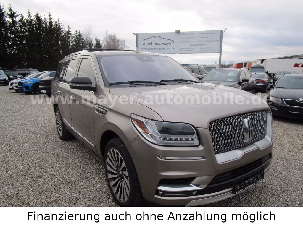 Lincoln Navigator