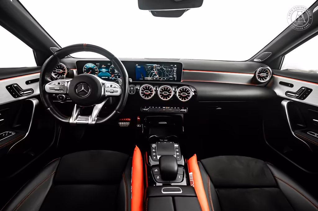 Mercedes-Benz A 35 AMG
