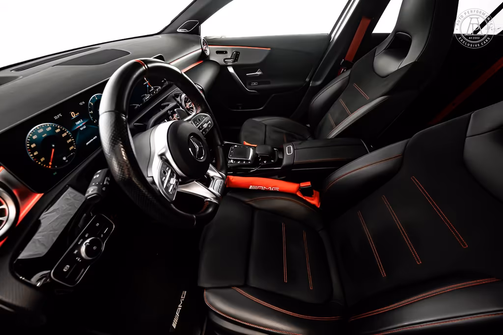 Mercedes-Benz A 35 AMG