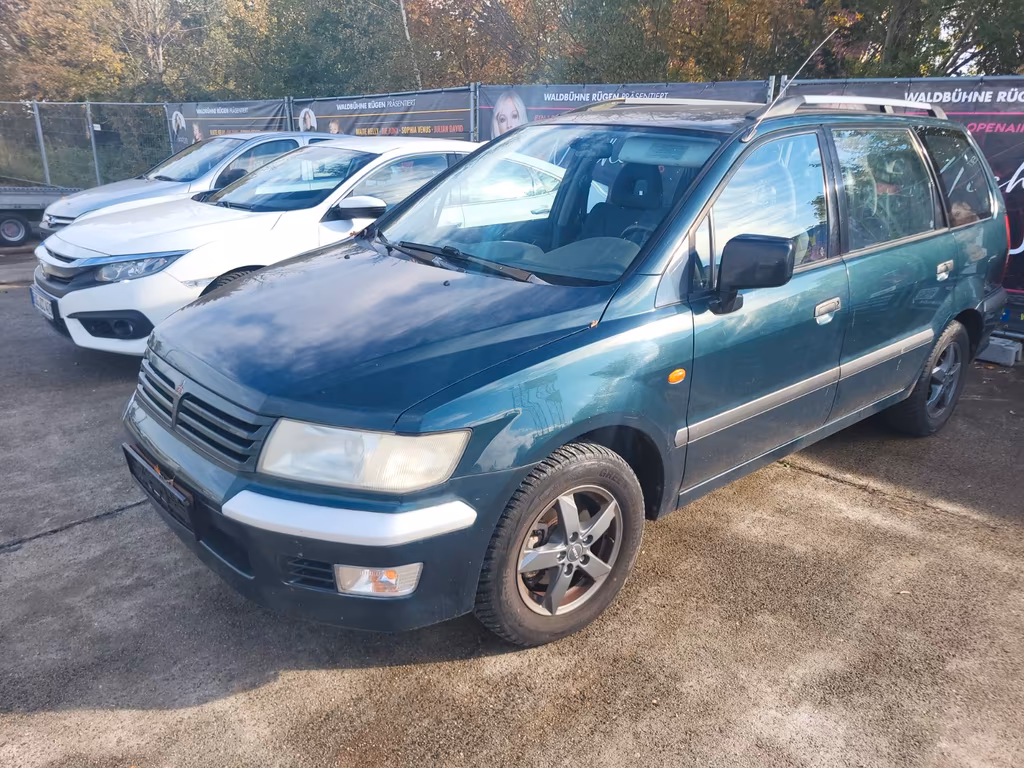 Mitsubishi Space Wagon