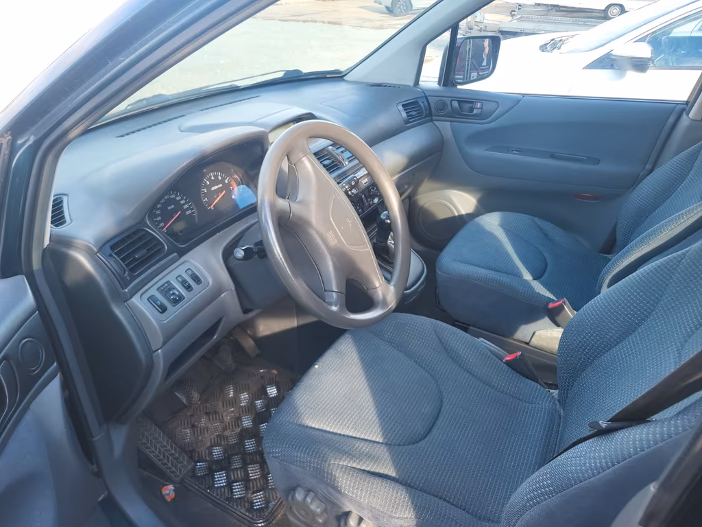 Mitsubishi Space Wagon