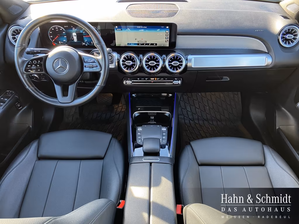 Mercedes-Benz GLB 200