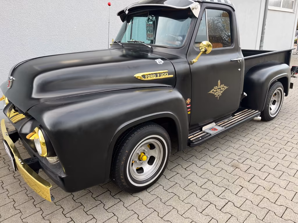 Ford F 100