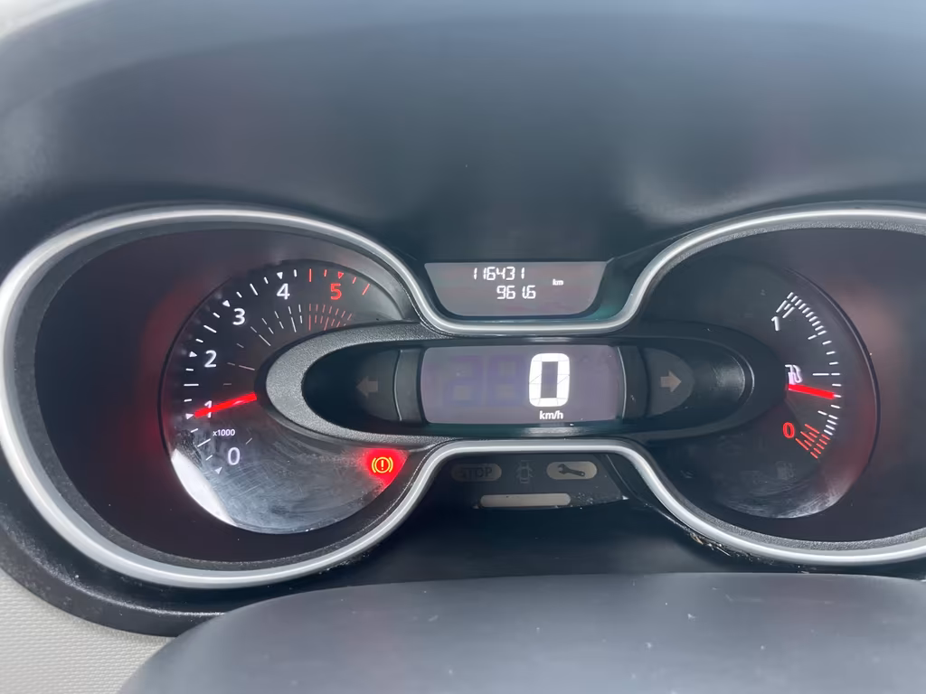 Nissan NV300
