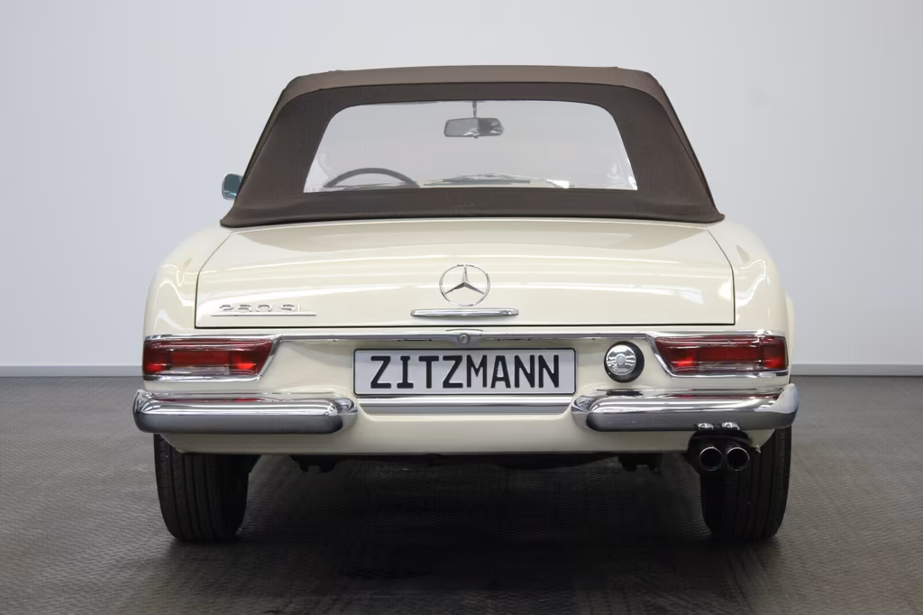 Mercedes-Benz 250