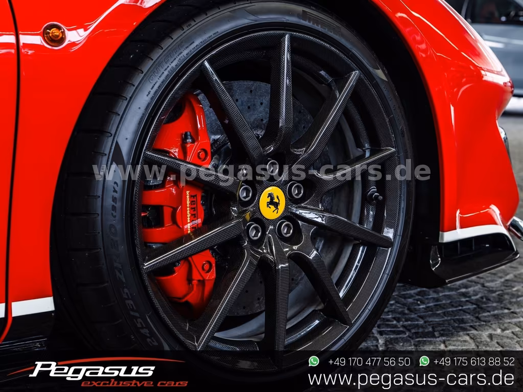Ferrari 488 Pista