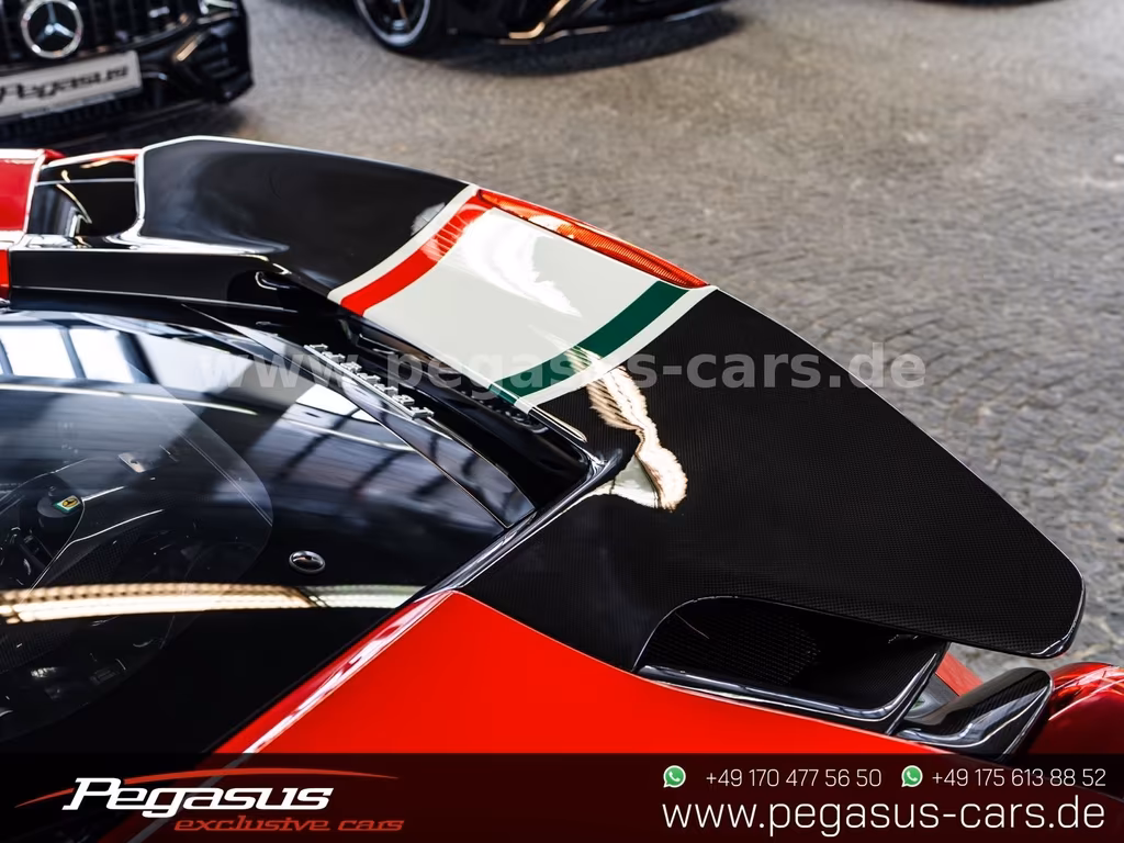 Ferrari 488 Pista