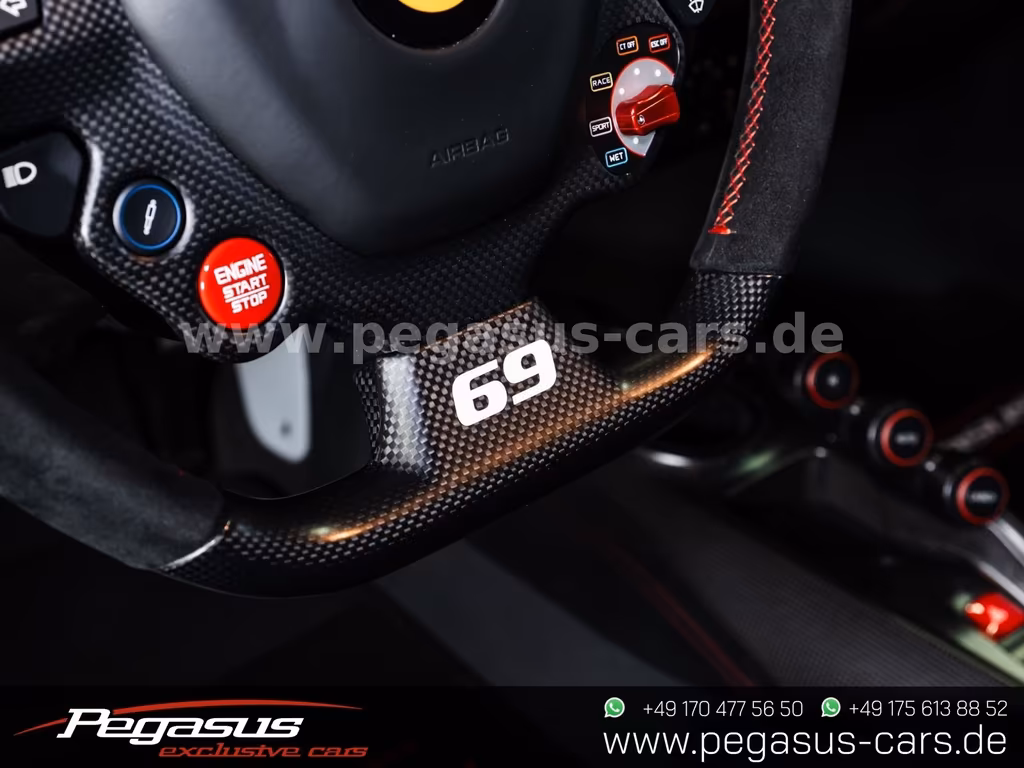 Ferrari 488 Pista