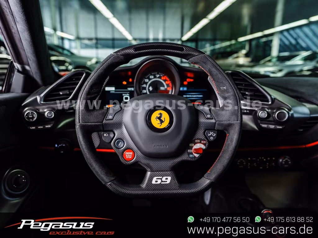 Ferrari 488 Pista