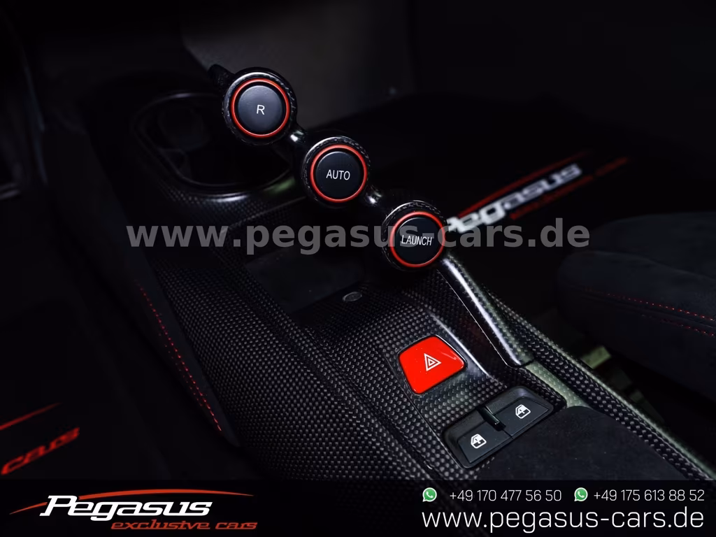 Ferrari 488 Pista