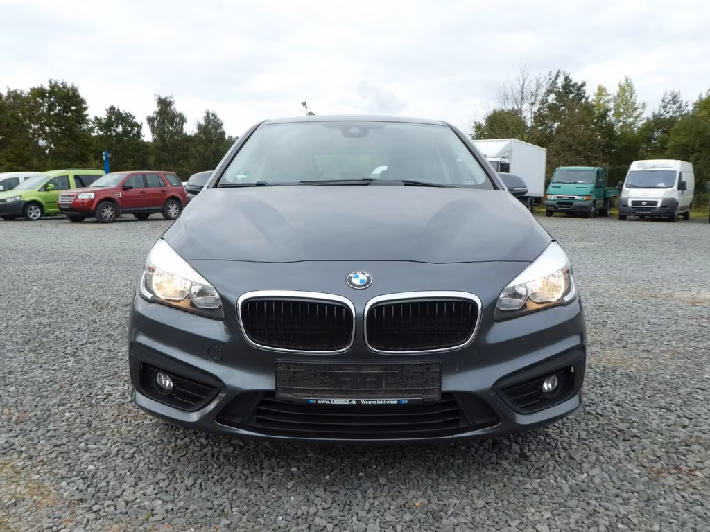 BMW 214