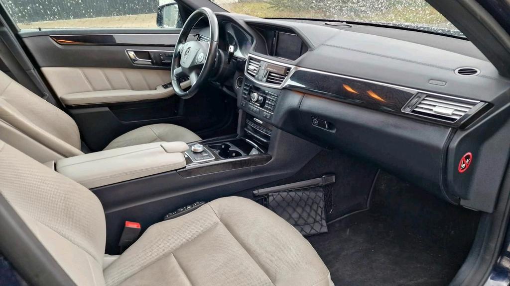 Mercedes-Benz E 350