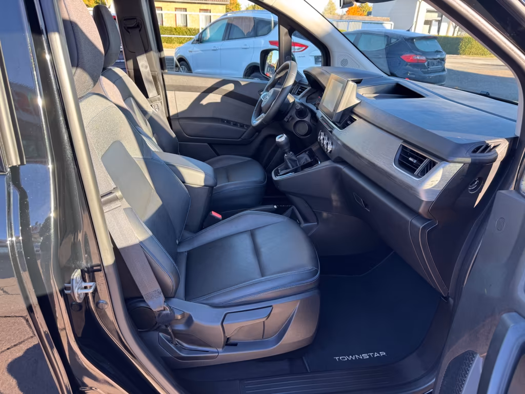 Nissan Townstar