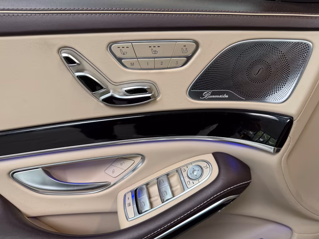 Mercedes-Benz S 600