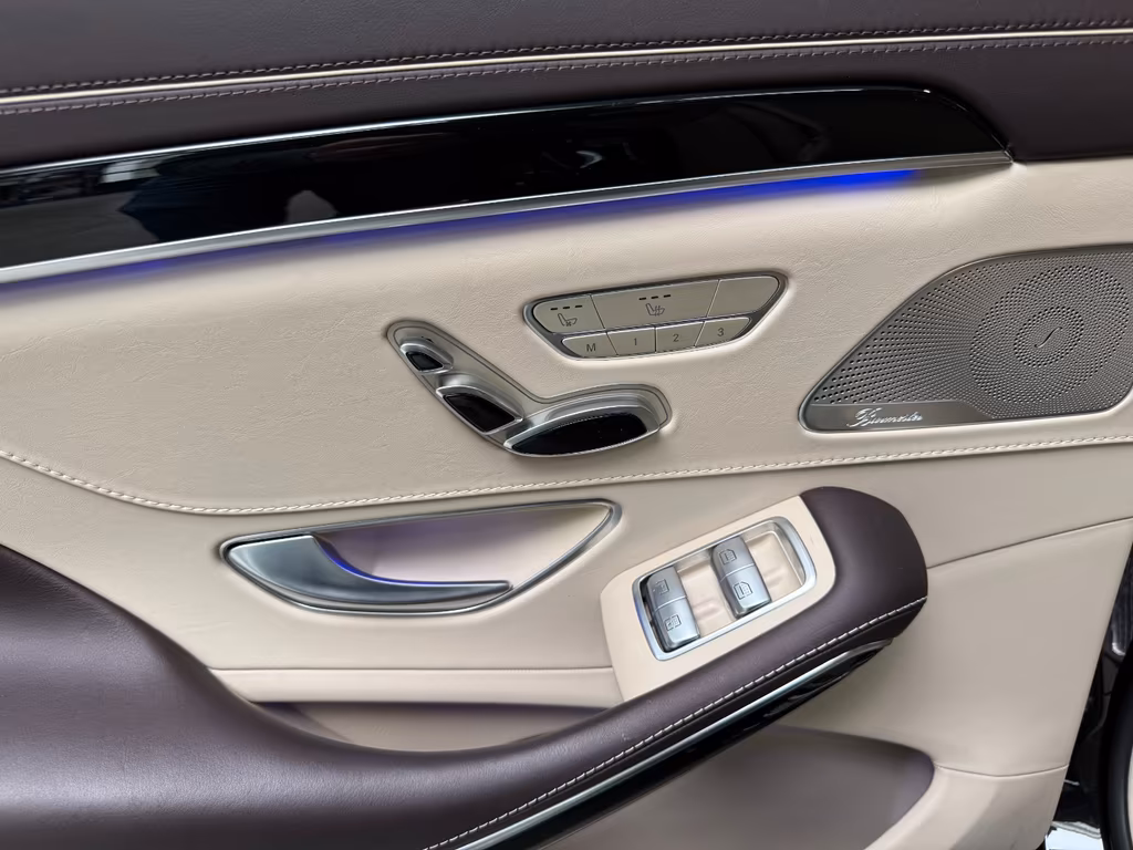 Mercedes-Benz S 600