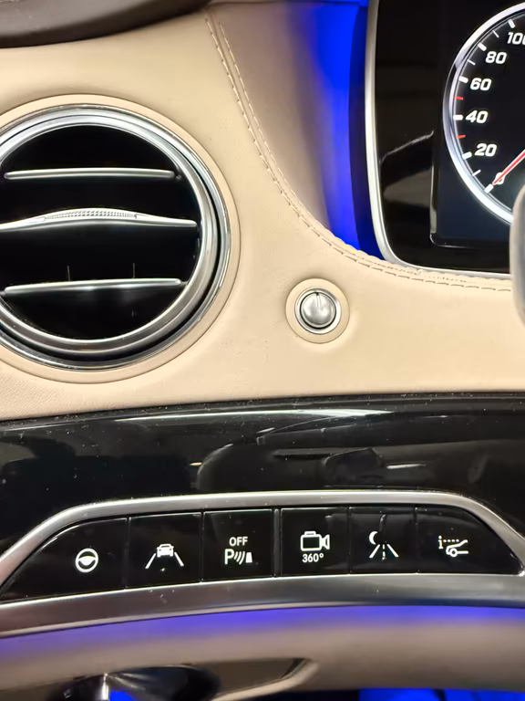Mercedes-Benz S 600