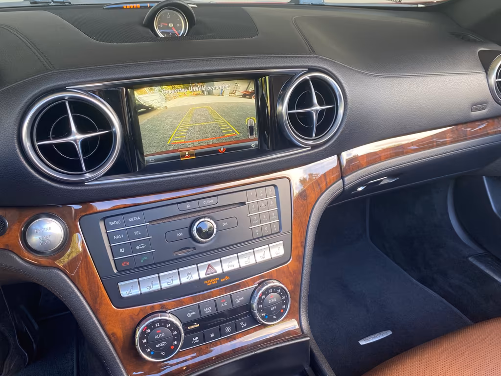Mercedes-Benz SL 400