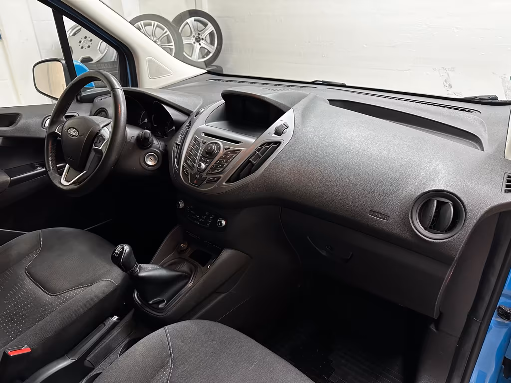 Ford Transit Courier