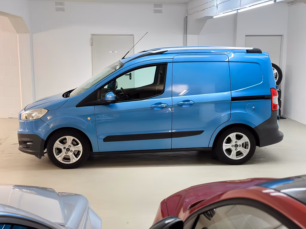 Ford Transit Courier