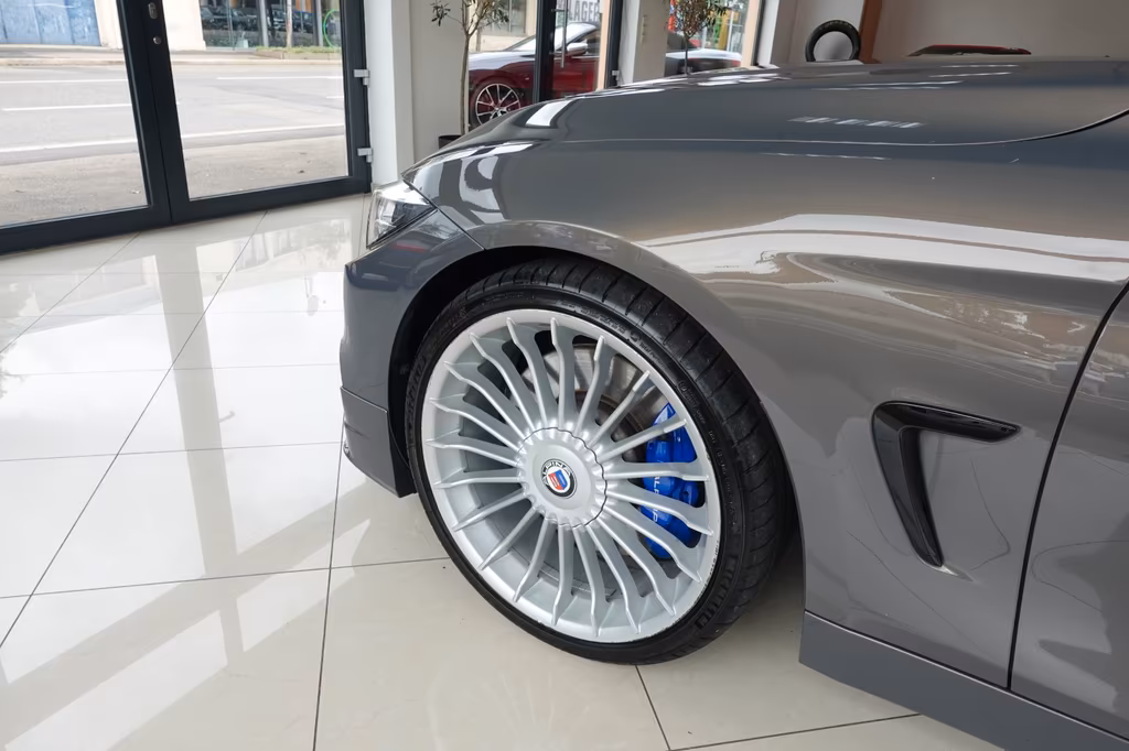 ALPINA B4