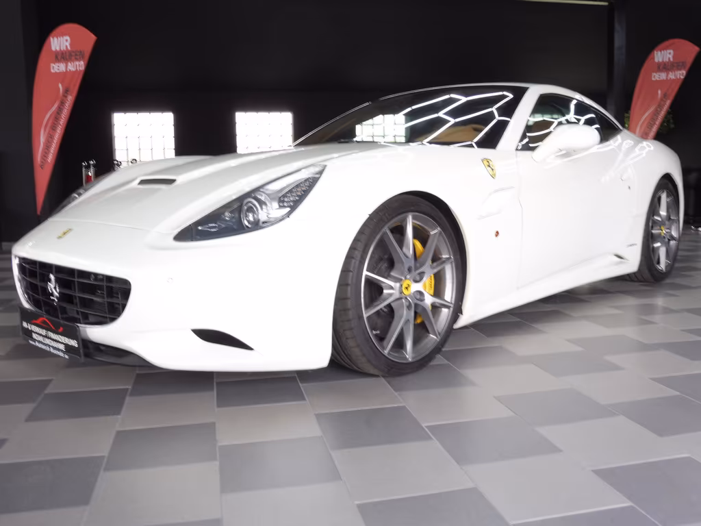 Ferrari California