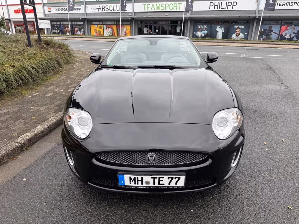Jaguar XK