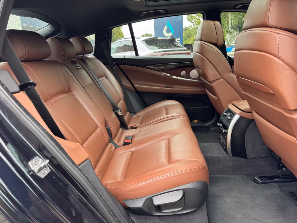 BMW 550